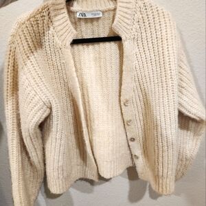 New Zara chunky cardigan oatmeal color